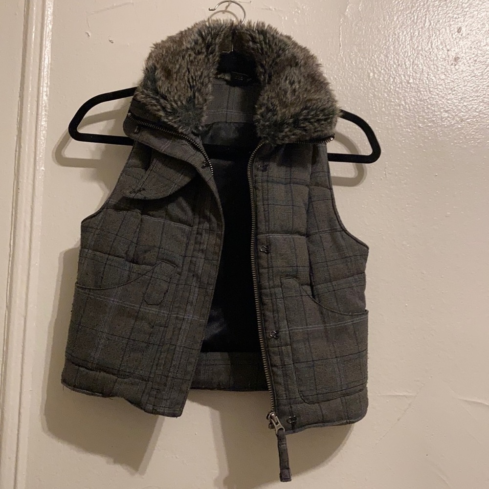 Guess cropped Vest